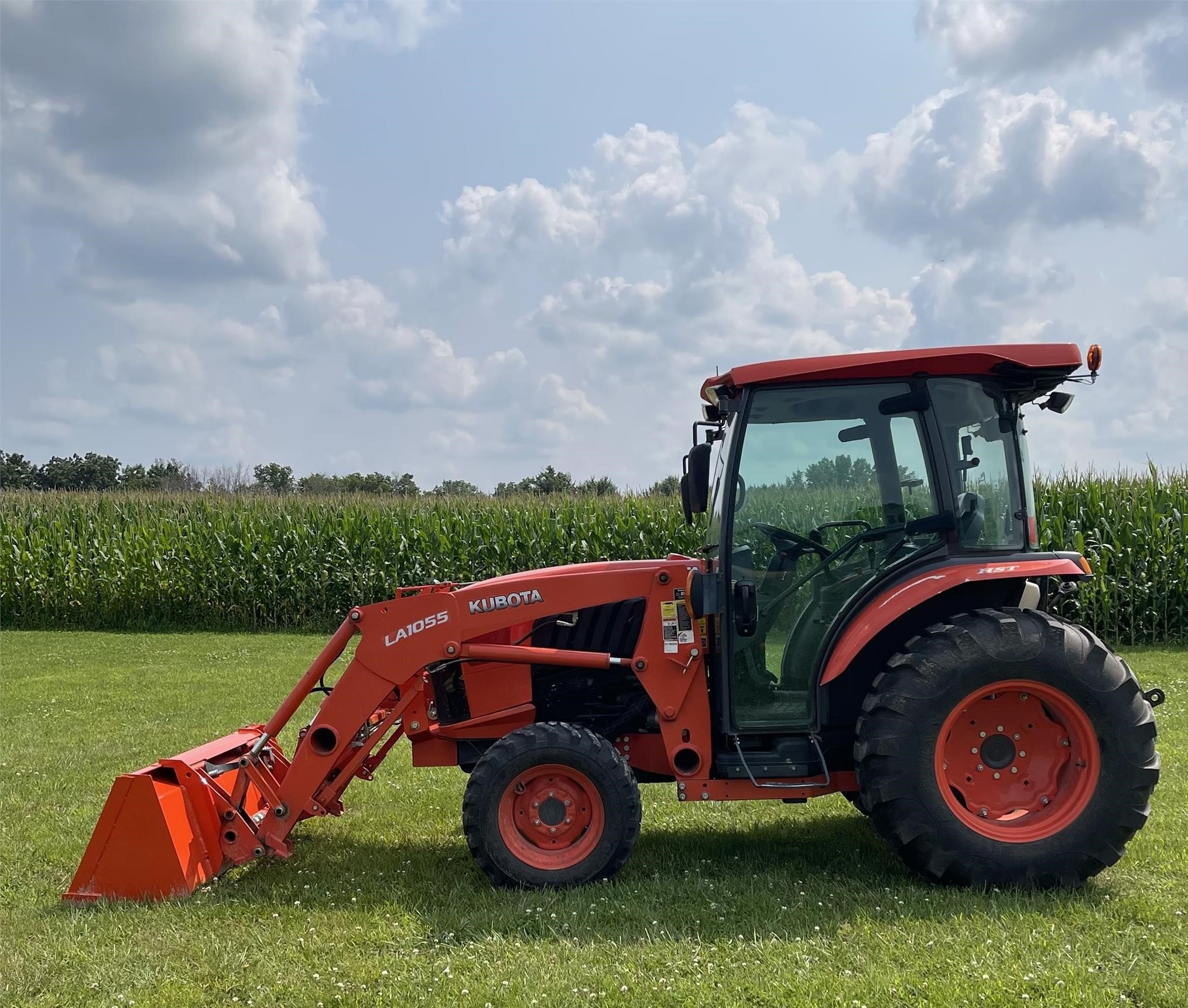 2017 Kubota L6060HSTC – Salesforce Group